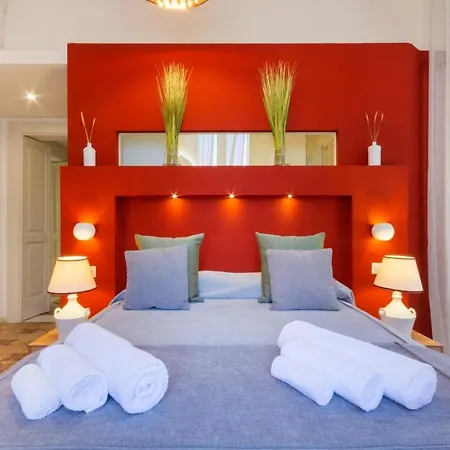 Reluxe Private Wellness Bed & Breakfast 4*