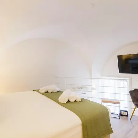 Reluxe Private Wellness Bed & Breakfast