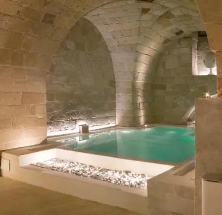 Reluxe Private Wellness Bed & Breakfast