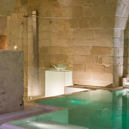 Reluxe Private Wellness 4*