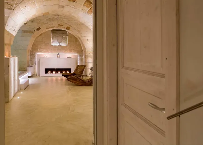 Reluxe Private Wellness 4*